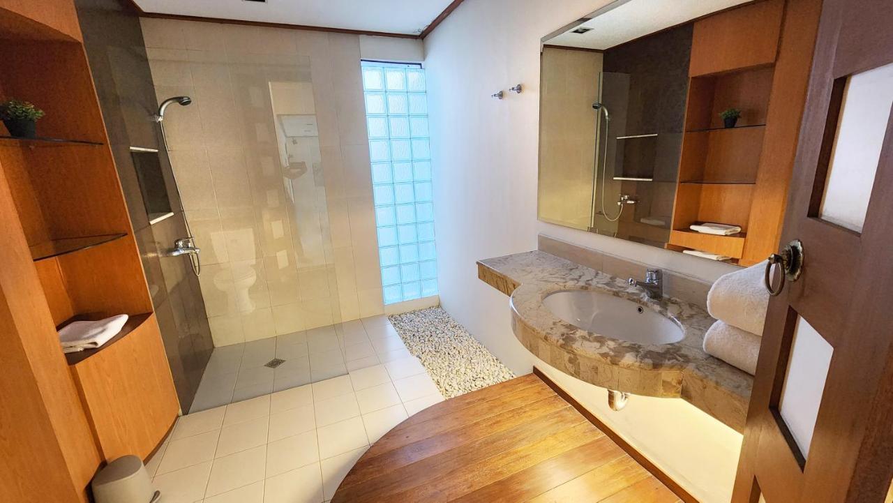 Japanese Style At Dago 4br Soo Maison Villa *