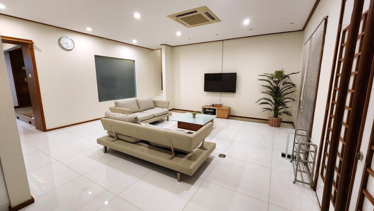 Villa Japanese Style At Dago 4br Soo Maison *